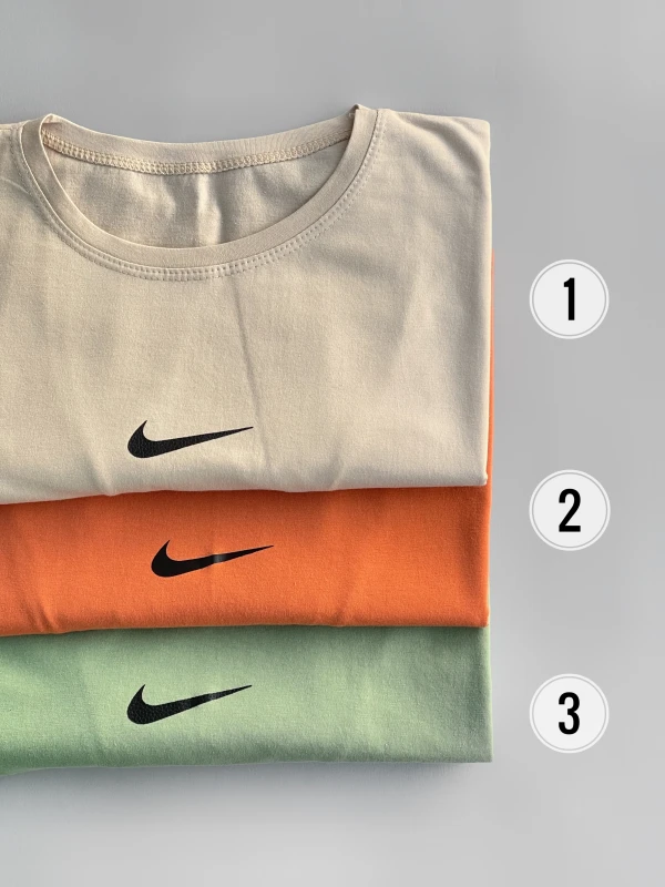 تیشرت قواره نرمال نایک