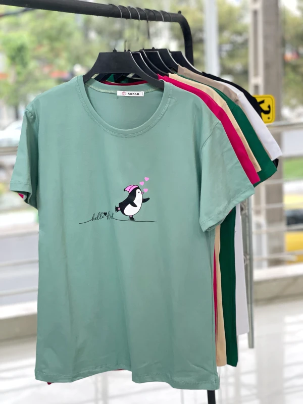 تیشرت قواره نرمال پنگوئن  کلاه صورتی