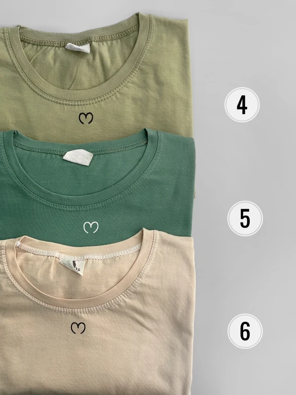 تیشرت قواره نرمال تمام چاپ‌قلب پاپیون