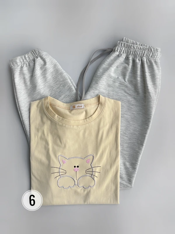 ست تیشرت شلوار طرح گربه 2