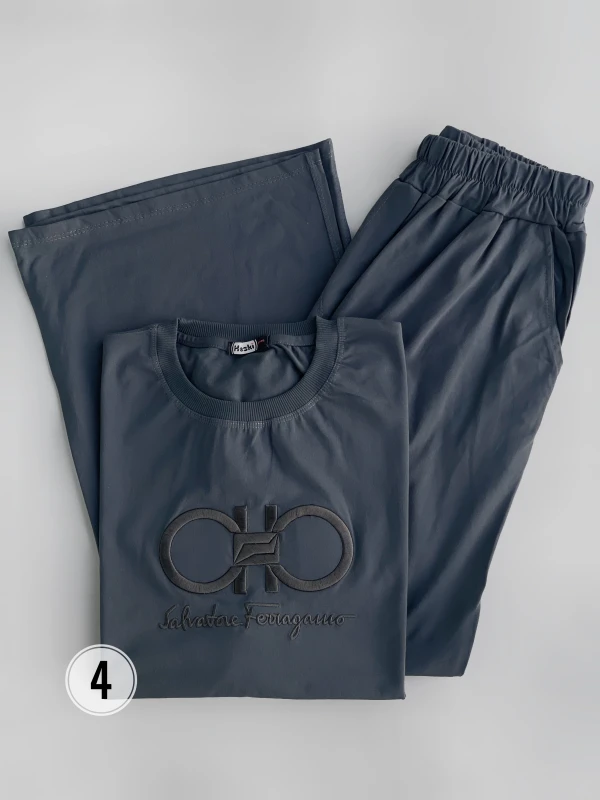 ست تیشرت شلوار باکسی CH