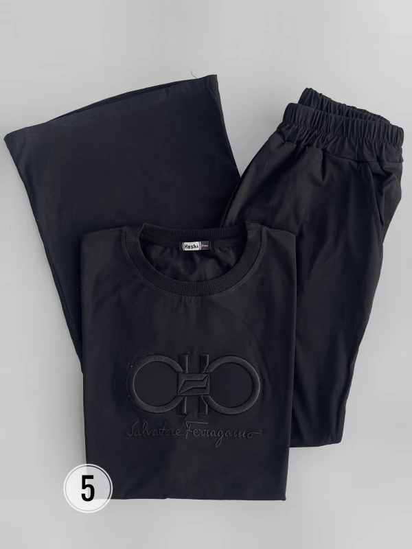 ست تیشرت شلوار باکسی CH