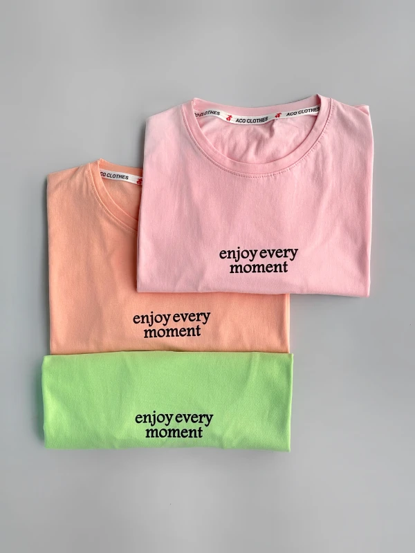 تیشرت قواره نرمال تکست دار 1161