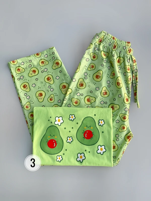 ست تیشرت شلوار طرح میکس 1191