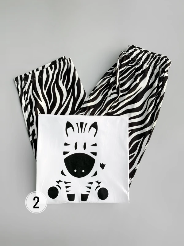 ست تیشرت شلوار طرح میکس 1203