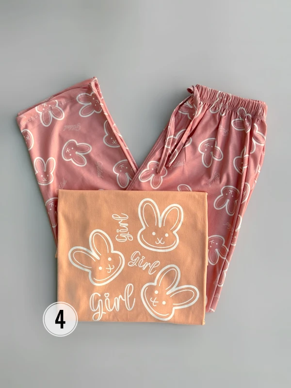 ست تیشرت شلوار طرح میکس 1203