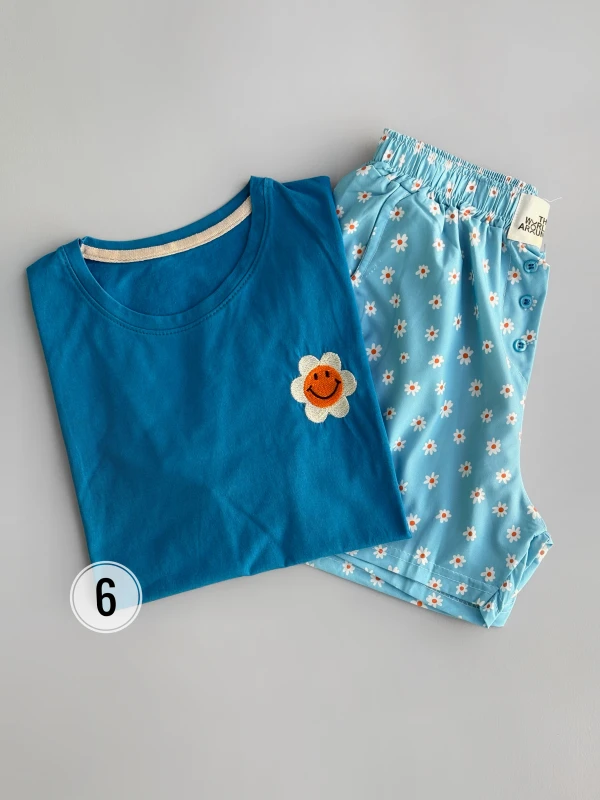 ست تیشرت شورتک طرح میکس 1216