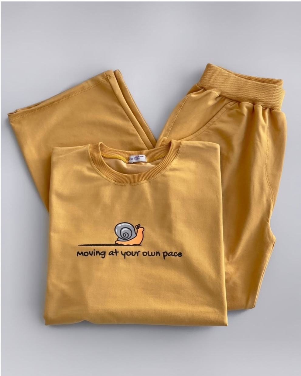 ست دورس و شلوار نیم بگ