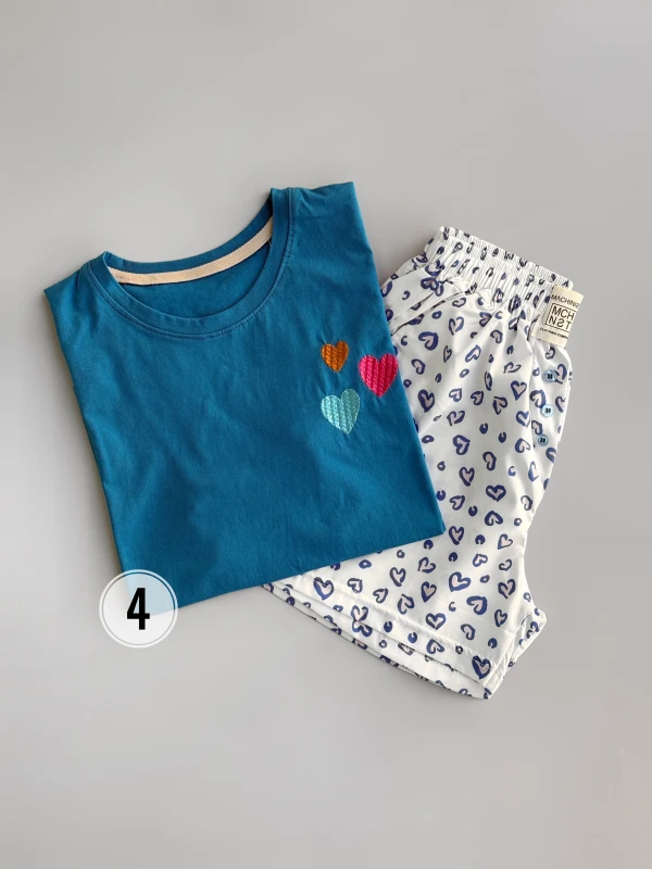 ست تیشرت شورتک طرح میکس 1281