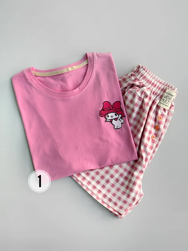 ست تیشرت شورتک طرح میکس 1300