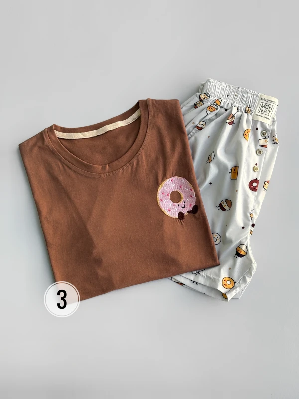 ست تیشرت شورتک طرح میکس 1300