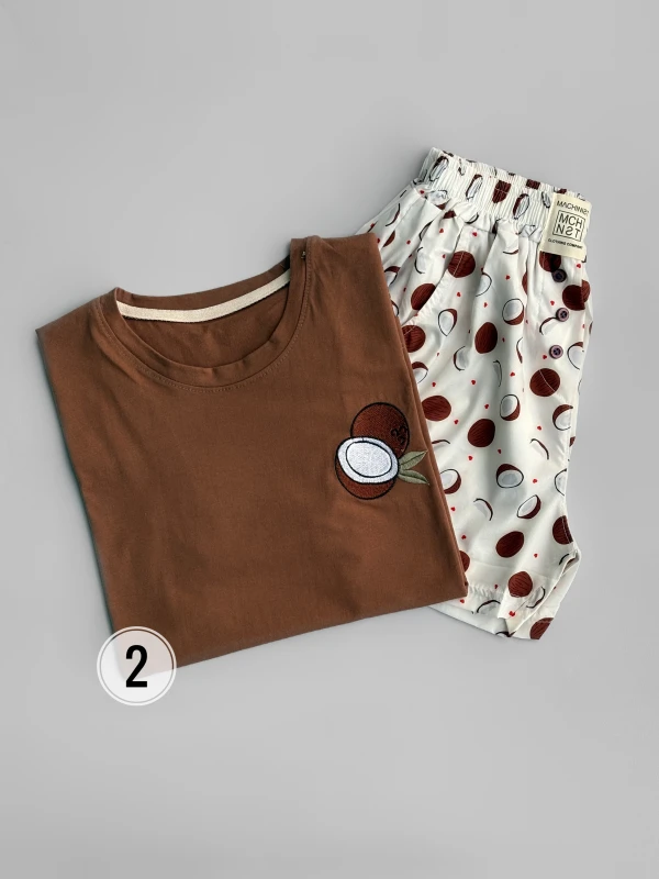 ست تیشرت شورتک طرح میکس 1409