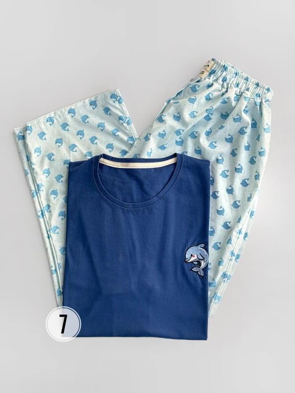 ست تیشرت شلوار طرح میکس 1414