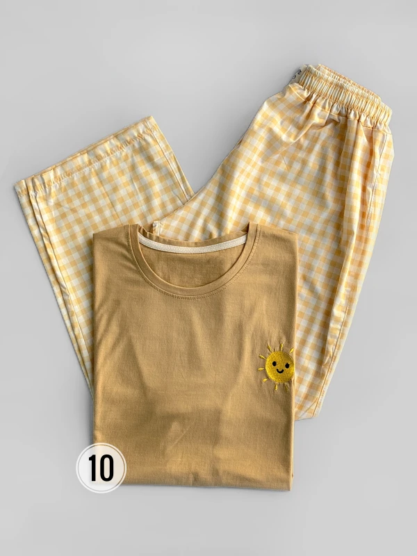 ست تیشرت شلوار طرح میکس 1414