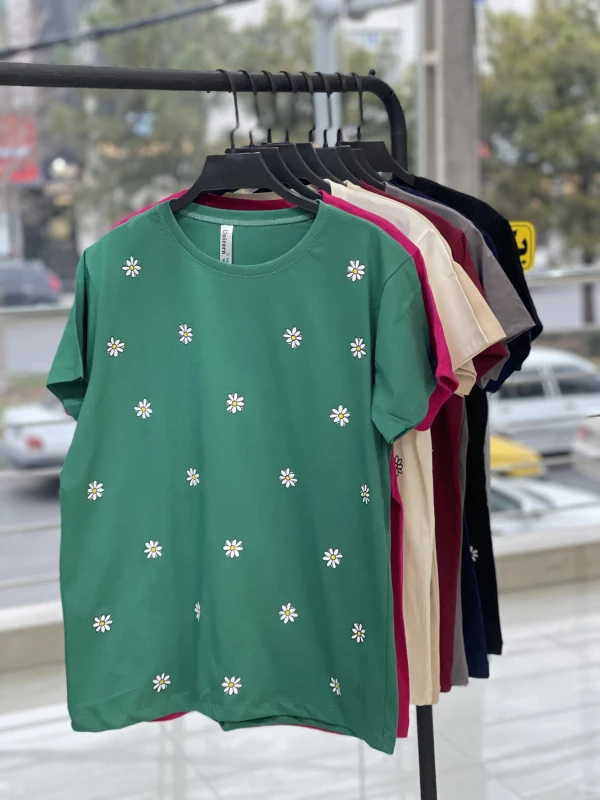 تیشرت قواره نرمال تمام چاپ بابونه